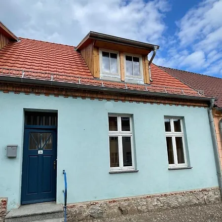Fewo-schlossstrasse - Zum Blauen Haus Apartment *